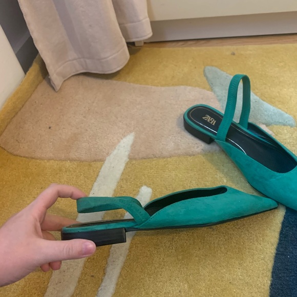 Zara Slingback Flats - Picture 2 of 3